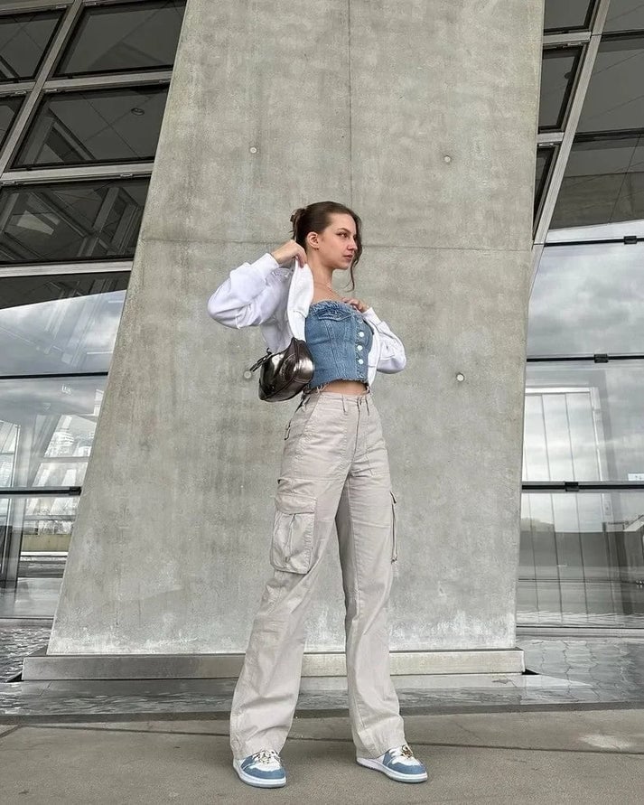 Snatched Cargos